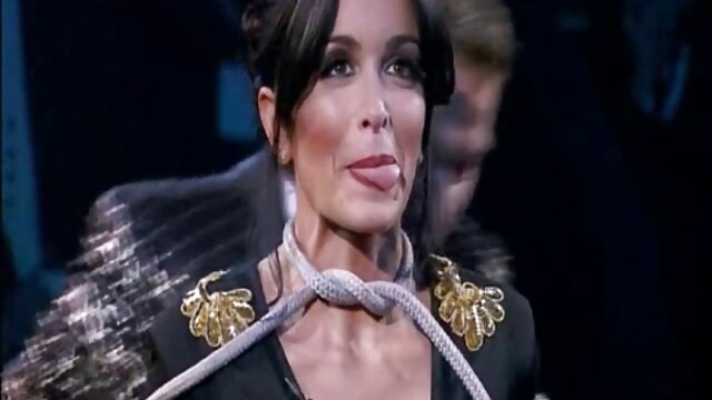 Vidéo bukkake allemand aimer les belle femme arabe sex poussins de fête
