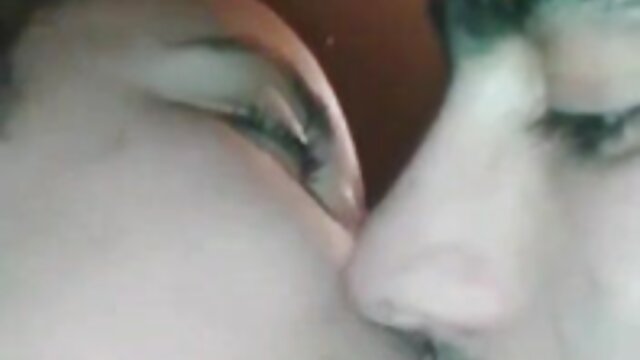 Vidéo Kate fille porno arabe asiatique webcam anal gode