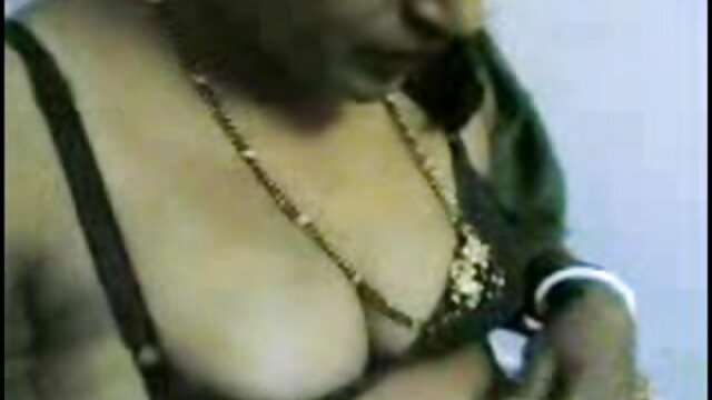 Vidéo poussin brun xxx fille arabe 35